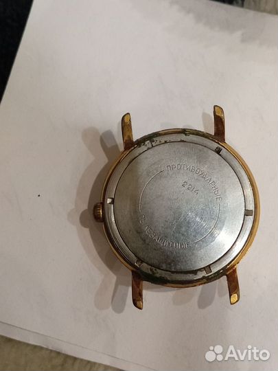 Наручные часы СССР восток 18 камней
