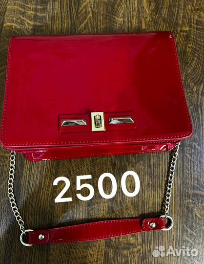 Сумки кожаные женские