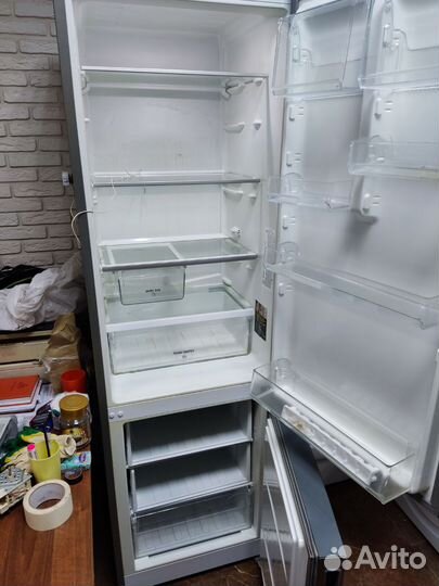 Холодильник hotpoint ariston бу