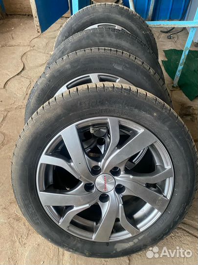 Pirelli Cinturato P1 185/60 R15 84H