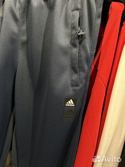 Спортивный костюм Adidas