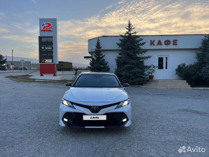 Toyota Camry 2.5 AT, 2020, 250 000 км