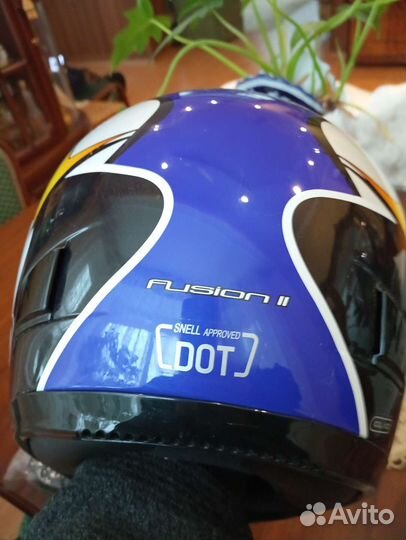 Зимний мотошлем с обогревом стекла