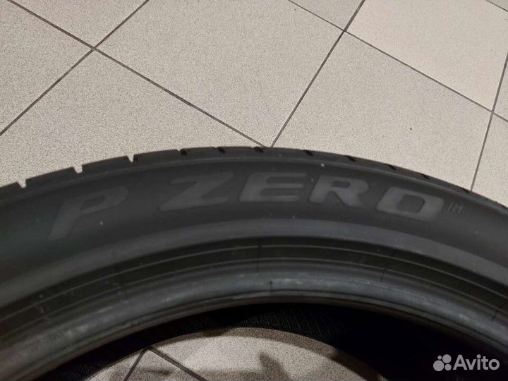 Pirelli P Zero 275/40 R21 и 315/35 R21