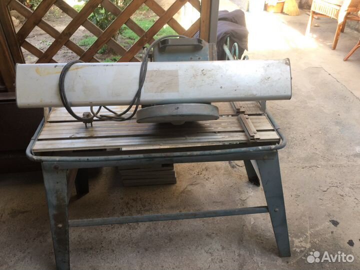 Плиткорез электрический