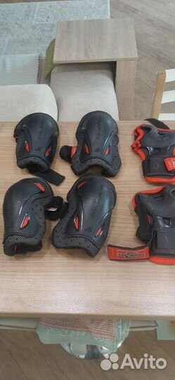 Комплект защитной экипировки для роликов