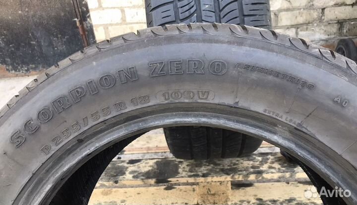 Pirelli Scorpion Zero Asimmetrico 255/55 R18 109V