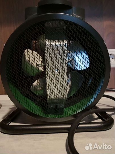 Тепловентилятор favourite TSE 3000R