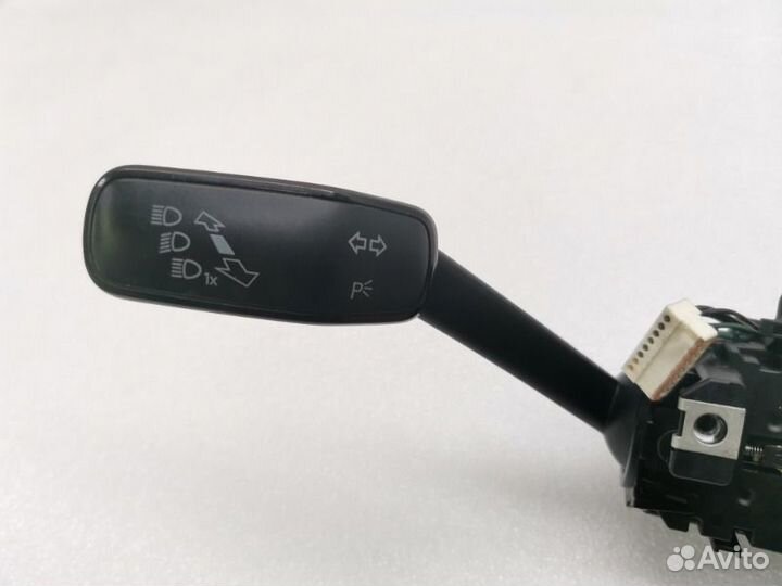 Подрулевой переключатель Skoda Octavia A7 cjza