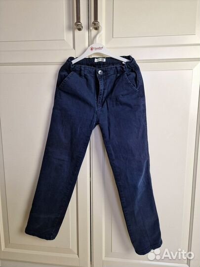 Рубашки и брюки. Размер 140 см