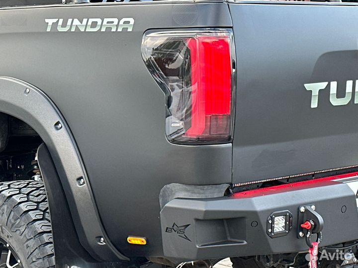 Стоп - сигналы Toyota Tundra 50