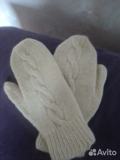 Варежки шерстяные
