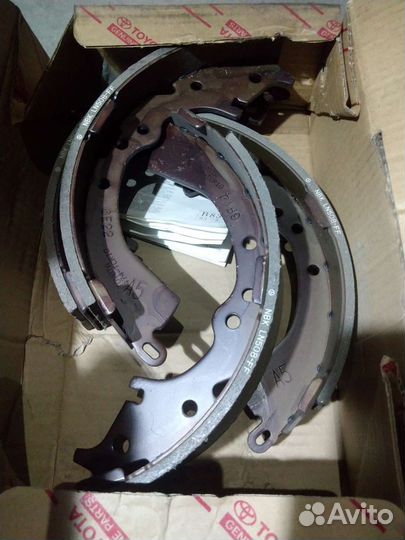 Колодки тормозные барабанные Toyota 04495-28170