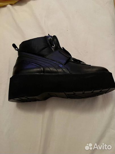 Ботинки денские на высокой подошве новые