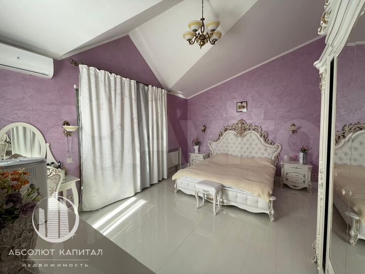 Таунхаус 150 м² на участке 4 сот.