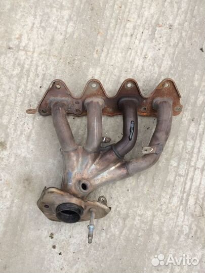 Коллектор выхлопной Лада Ларгус Логан 2 Альмера 15
