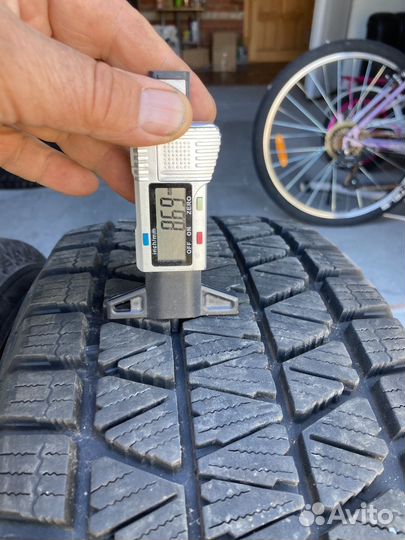 Bridgestone Blizzak DM-V3 225/65 R17 102Q