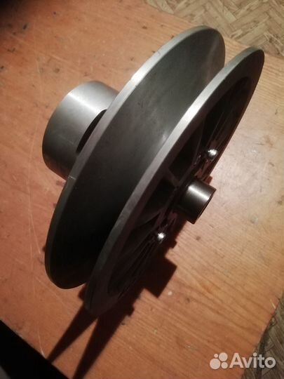 Вариатор ведущ/ведом (шкив ведомый) снегохода Рысь