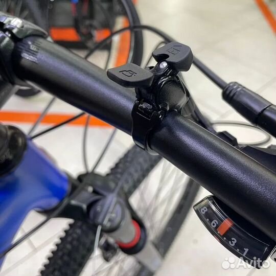 29д KMS PRO Х2, Рама 19, темно-синий