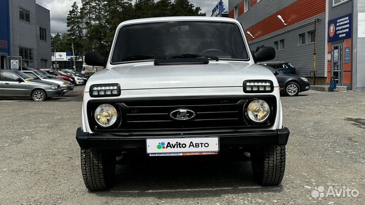 LADA 4x4 (Нива) 1.7 МТ, 2010, 136 400 км