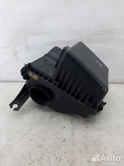 Корпус воздушного фильтра Kia Sorento внедорожник