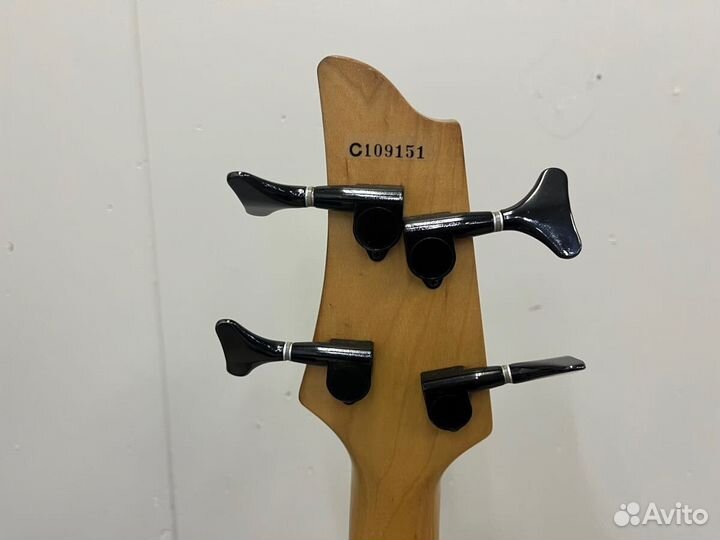 A2 P-04 45-29. Cobran Bass japan (C)