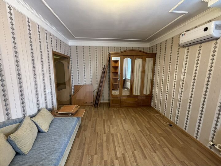 2-к. квартира, 64 м², 7/10 эт.