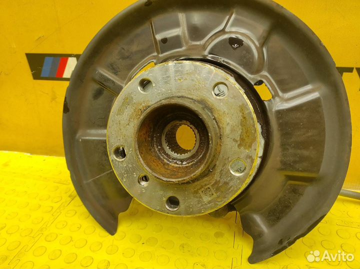 Кулак поворотный задний правый Bmw 116I F20