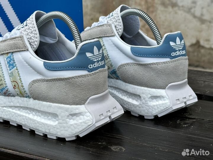 Кроссовки летние Adidas Retropy E5