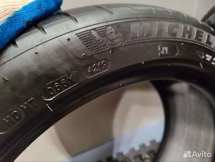 Michelin Pilot Sport 4 225/45 R18 99Y