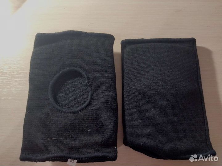 Наколенники профессиональные