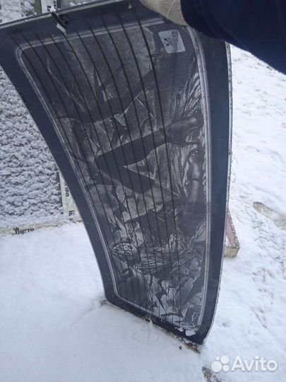 Задние стекло на классику ваз 2106