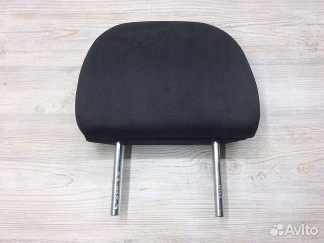 Подголовник сиденья задний Mitsubishi L200 KB