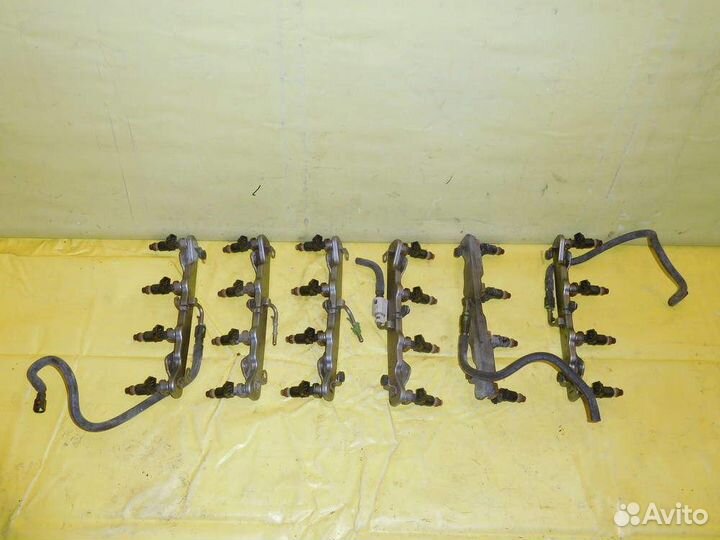 Топливная рейка с форсунками Honda Civic 4D 07-11г