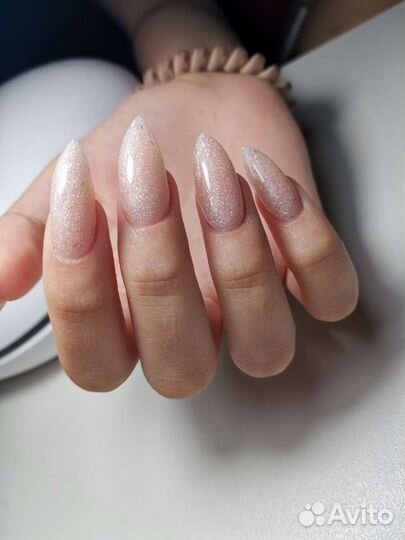 Мастер маникюра, наращивание