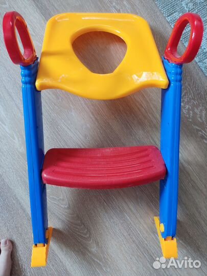 Детское сиденье для унитаза