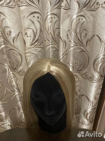 Парик женский светлый волос