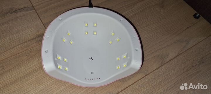 Лампа для сушки гель-лака