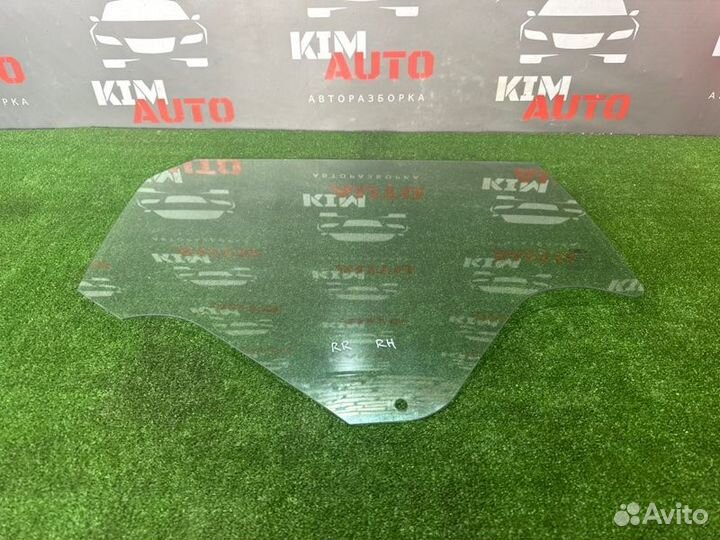 Стекло задней правой двери LADA X-Ray Cross 1.6