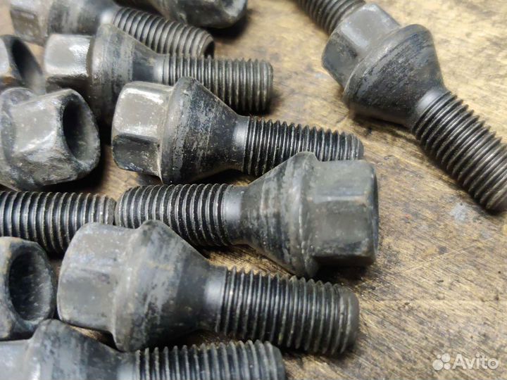 Болты колесные BMW E90 LCI рестайлинг