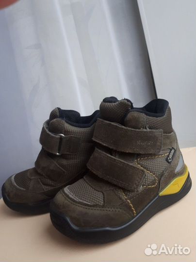 Ботинки Ecco демисезонные 23