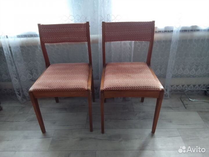 Стулья и табуретки бу