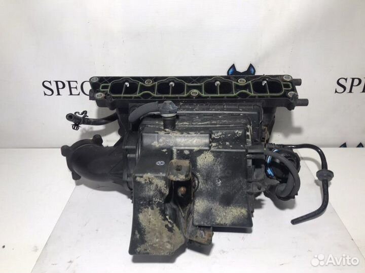 Впускной коллектор Opel Astra H Z16XER 2004-2015