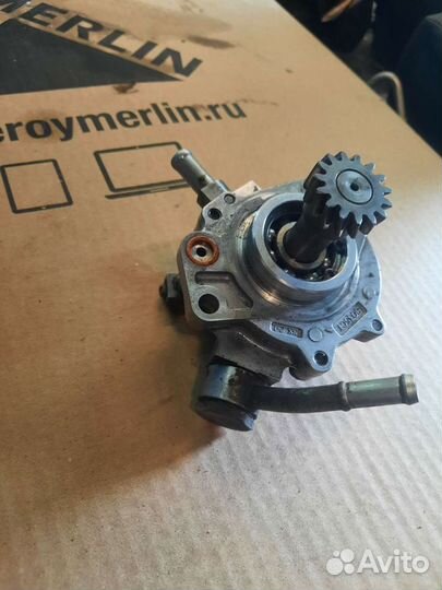 Насос вакуумный Mitsubishi Pajero Sport 2, L200