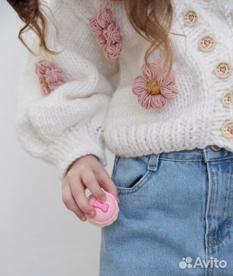 Вязаная кофта