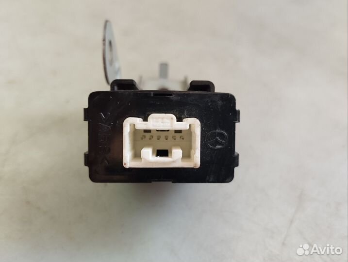 Блок управления центральным замком Mazda 2 DE