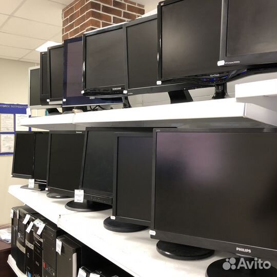 ЖК монитор 17