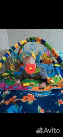 Развивающий коврик