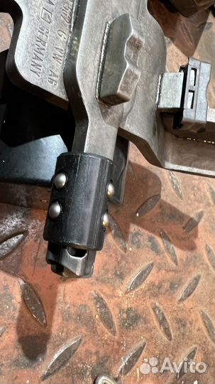 Вилка 6-задней передачи dq200