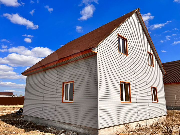 Дом 145 м² на участке 10,4 сот.